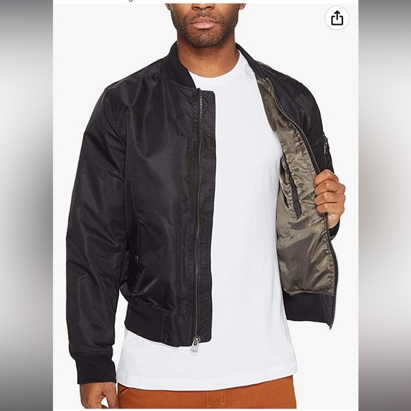 Levi's Men's Flight Satin Unfilled Ma-1 Bomber Black size XL - Picture 3 of 10